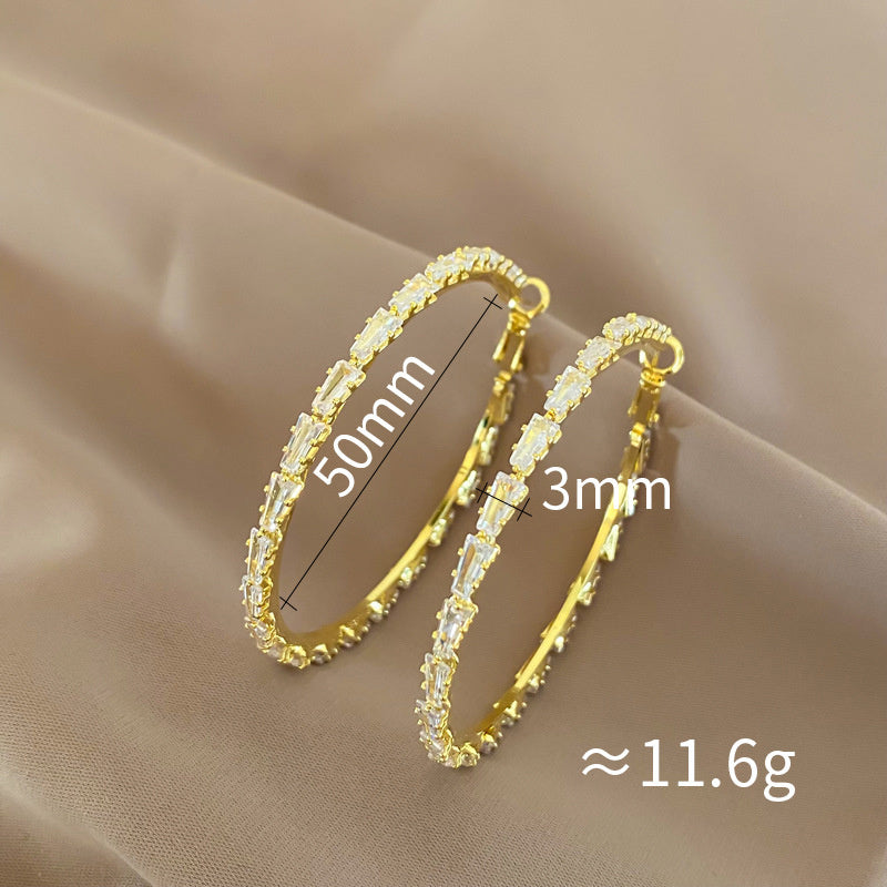Diamond-encrusted Big Circle Earrings
