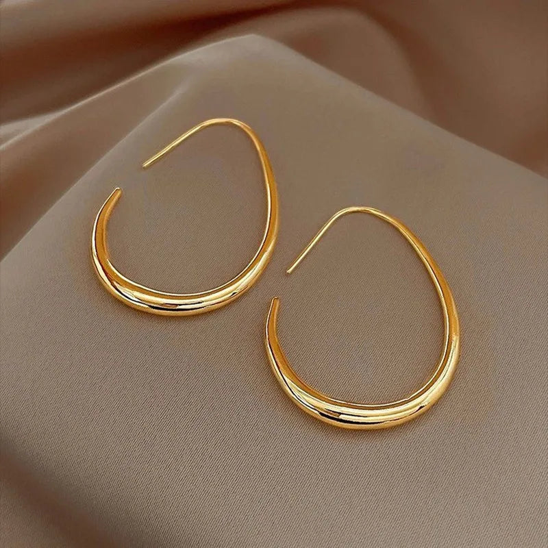 18K Gold Plated Elegant Hoop Earrings