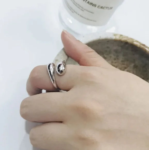 Adjustable Ring