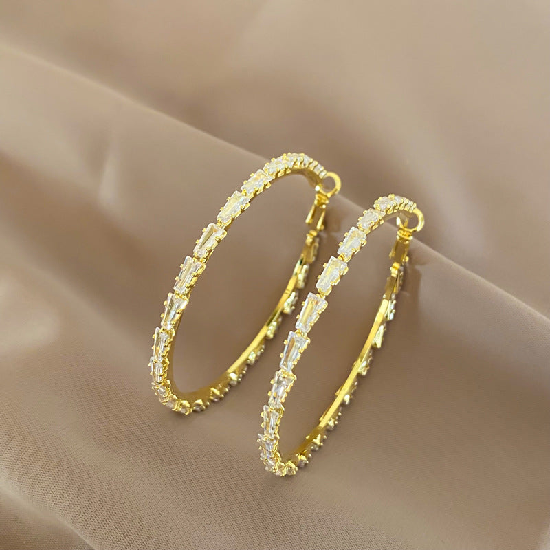 Diamond-encrusted Big Circle Earrings