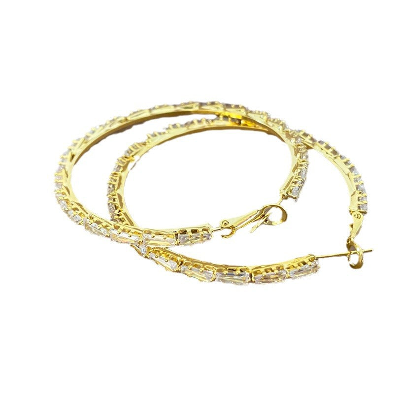 Diamond-encrusted Big Circle Earrings